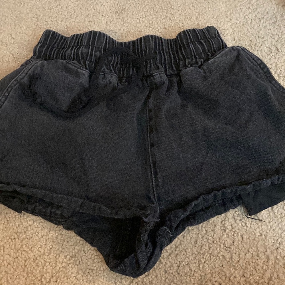 Black Forever 21 Shorts